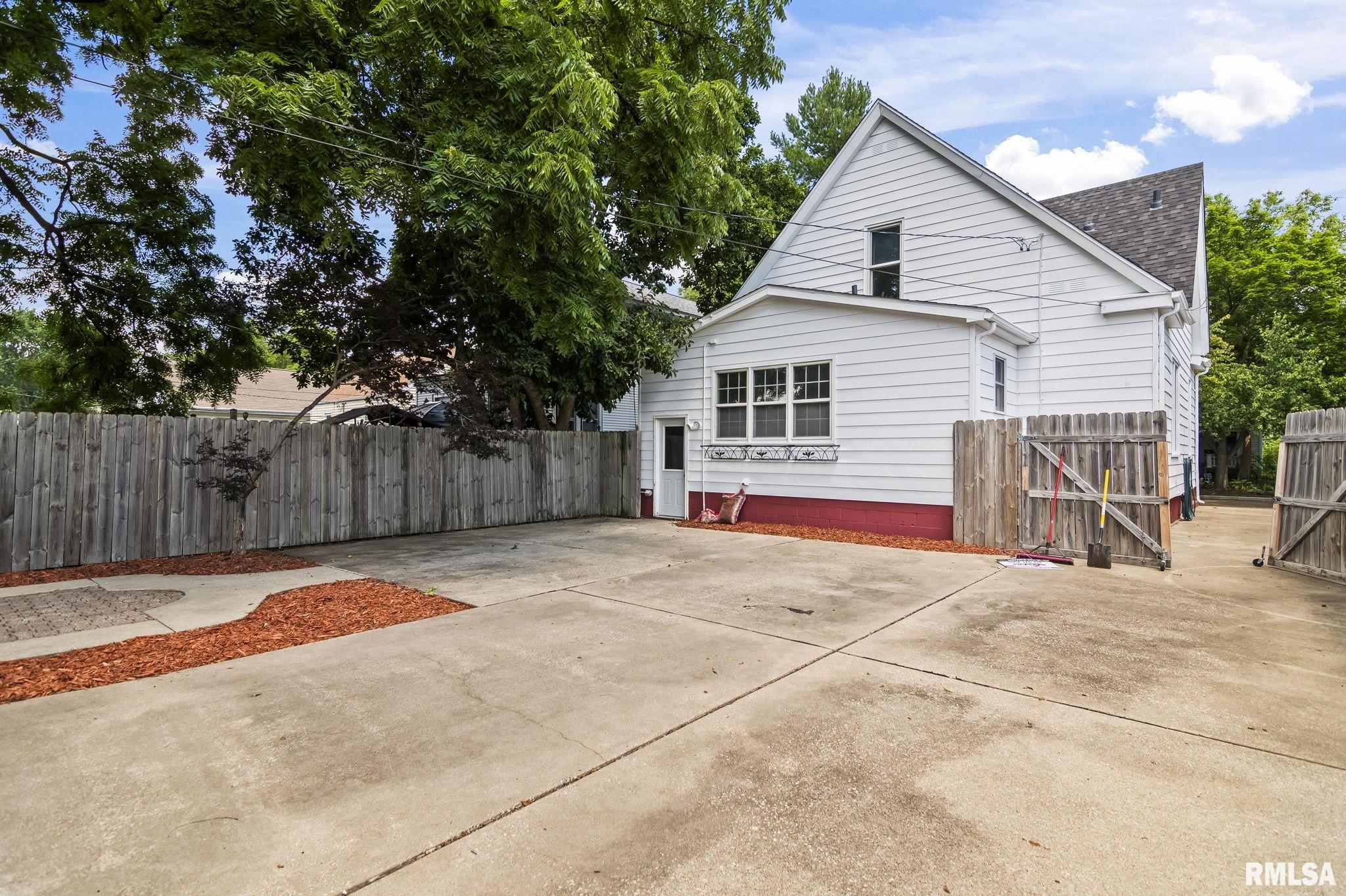 323 South Adelia Street Springfield, IL 62704 - Photo 35 of 37