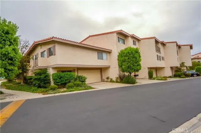 $4,450 | 28207 Ridgethorne Court, Rancho Palos Verdes, CA 90275