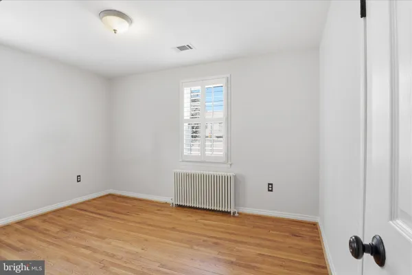 $875,000 | 2406 South Dinwiddie Street, Arlington, VA 22206