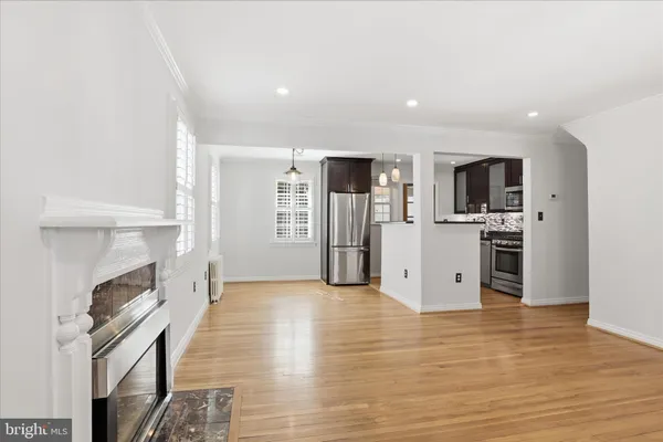 $875,000 | 2406 South Dinwiddie Street, Arlington, VA 22206