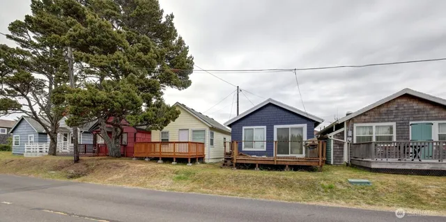 $145,000 | 1306 Boulevard Avenue, Long Beach, WA 98631