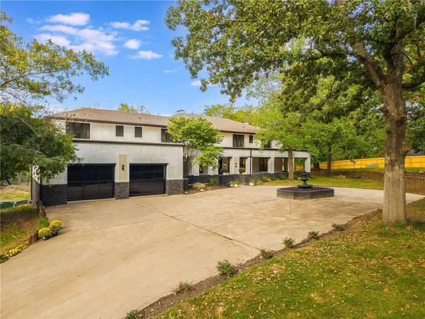 $2,600,000 | 1701 Northwest Duncan Road, Blue Springs, MO 64015