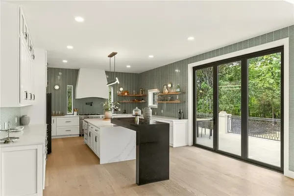 $2,600,000 | 1701 Northwest Duncan Road, Blue Springs, MO 64015