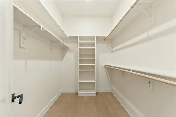 $2,600,000 | 1701 Northwest Duncan Road, Blue Springs, MO 64015