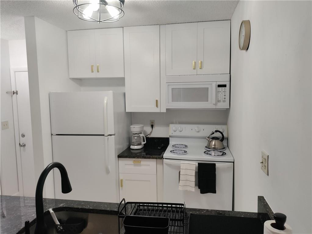 2771 Riverside Drive, Unit 207A Coral Springs, FL 33065 - Photo 12 of 37 Photo 12