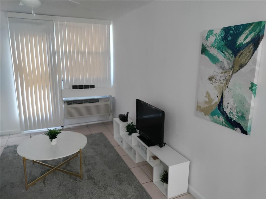 2771 Riverside Drive, Unit 207A Coral Springs, FL 33065 - Photo 5 of 37 Photo 5