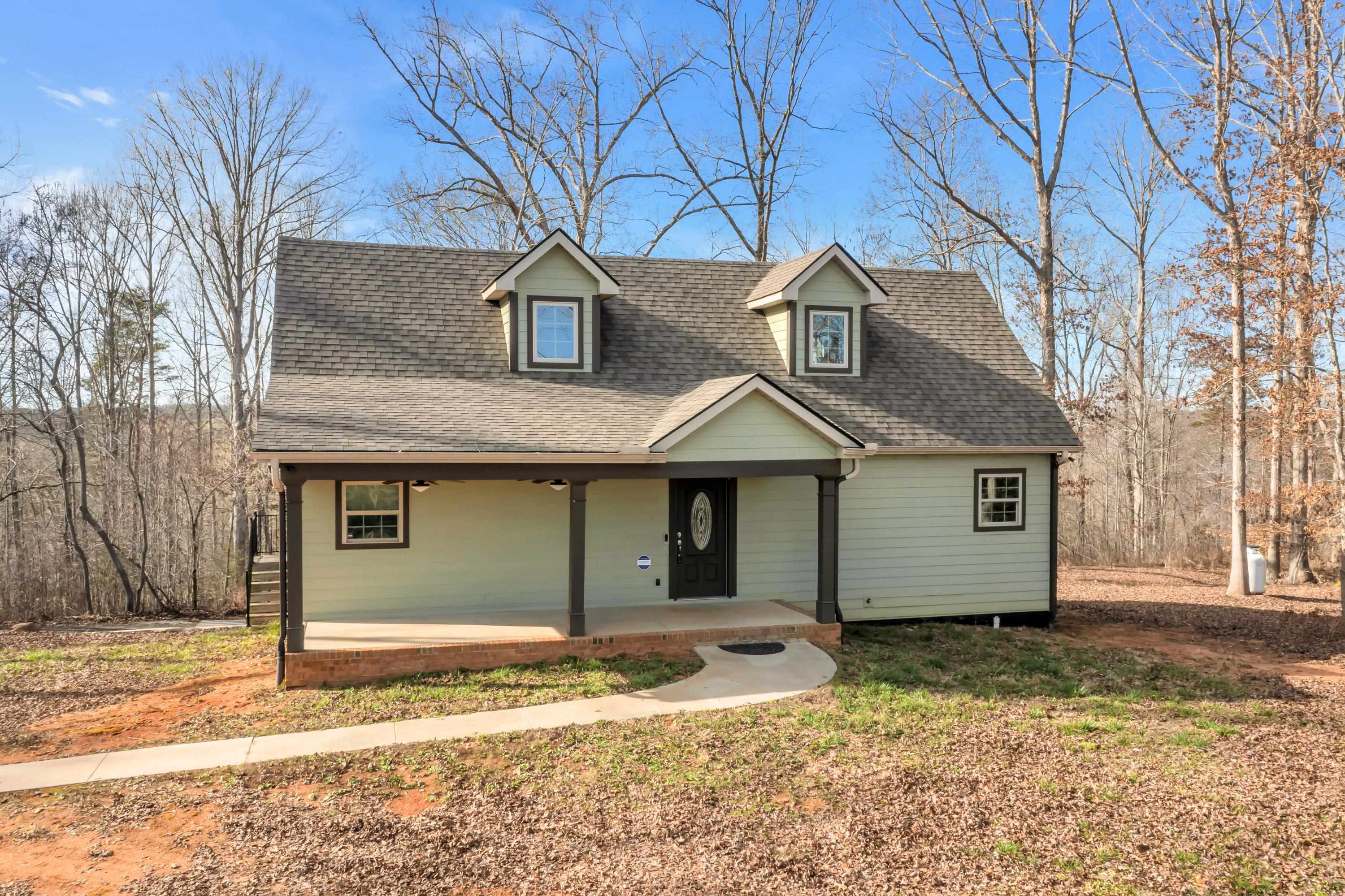 345 Wofford Road Woodruff, SC 29388 - Photo 1 of 29