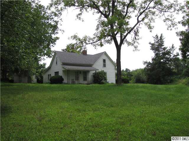 2089 North Lomax Road Traphill, NC 28685 - Photo 2 of 10 Gallery Image 2