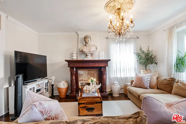 $1,128,000 | 2558 Torrance Boulevard, Torrance, CA 90503