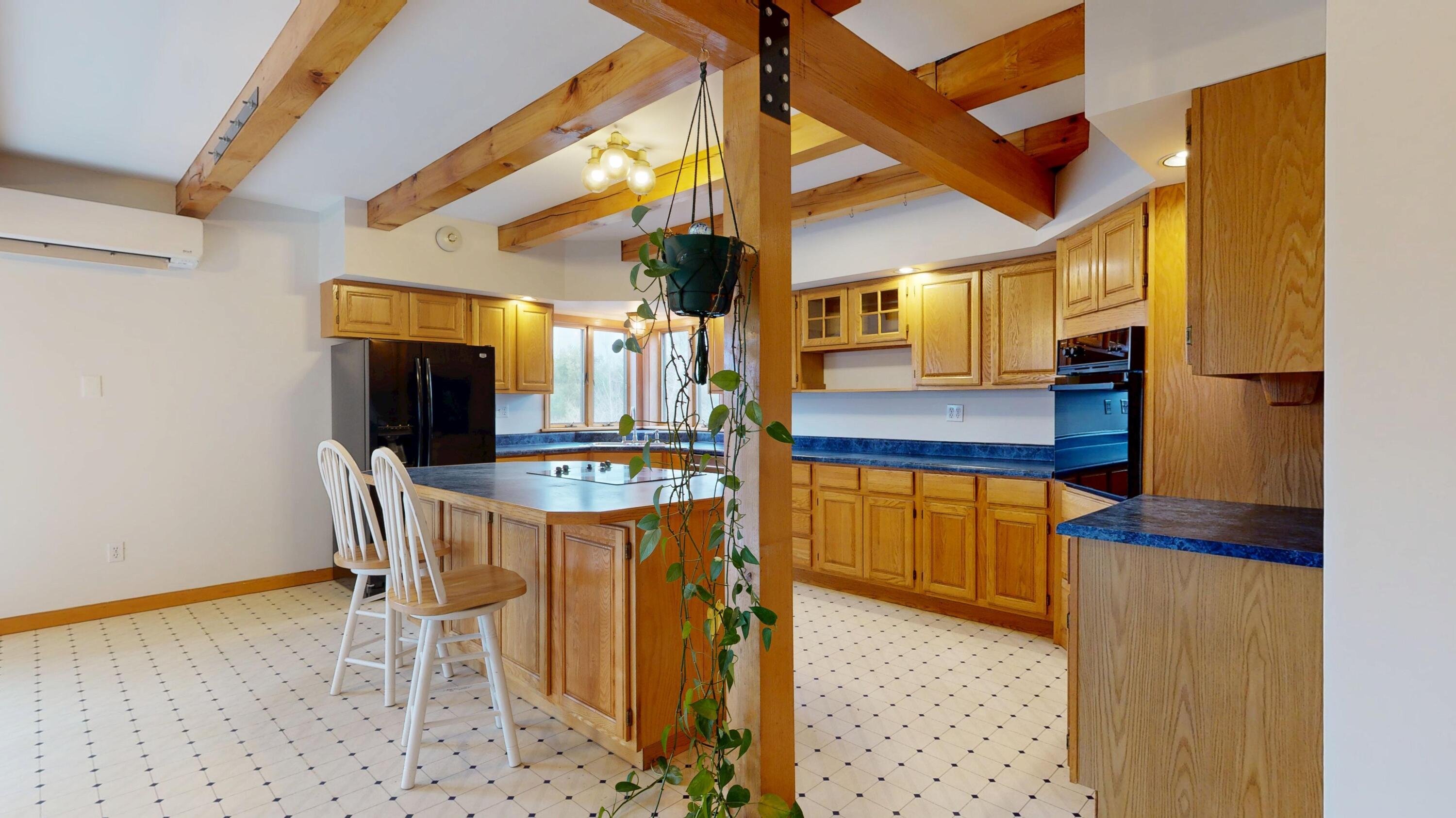 466 Middle Road Sabattus, ME 04280 - Photo 11 of 52 466-Middle-Road-11262025_090545