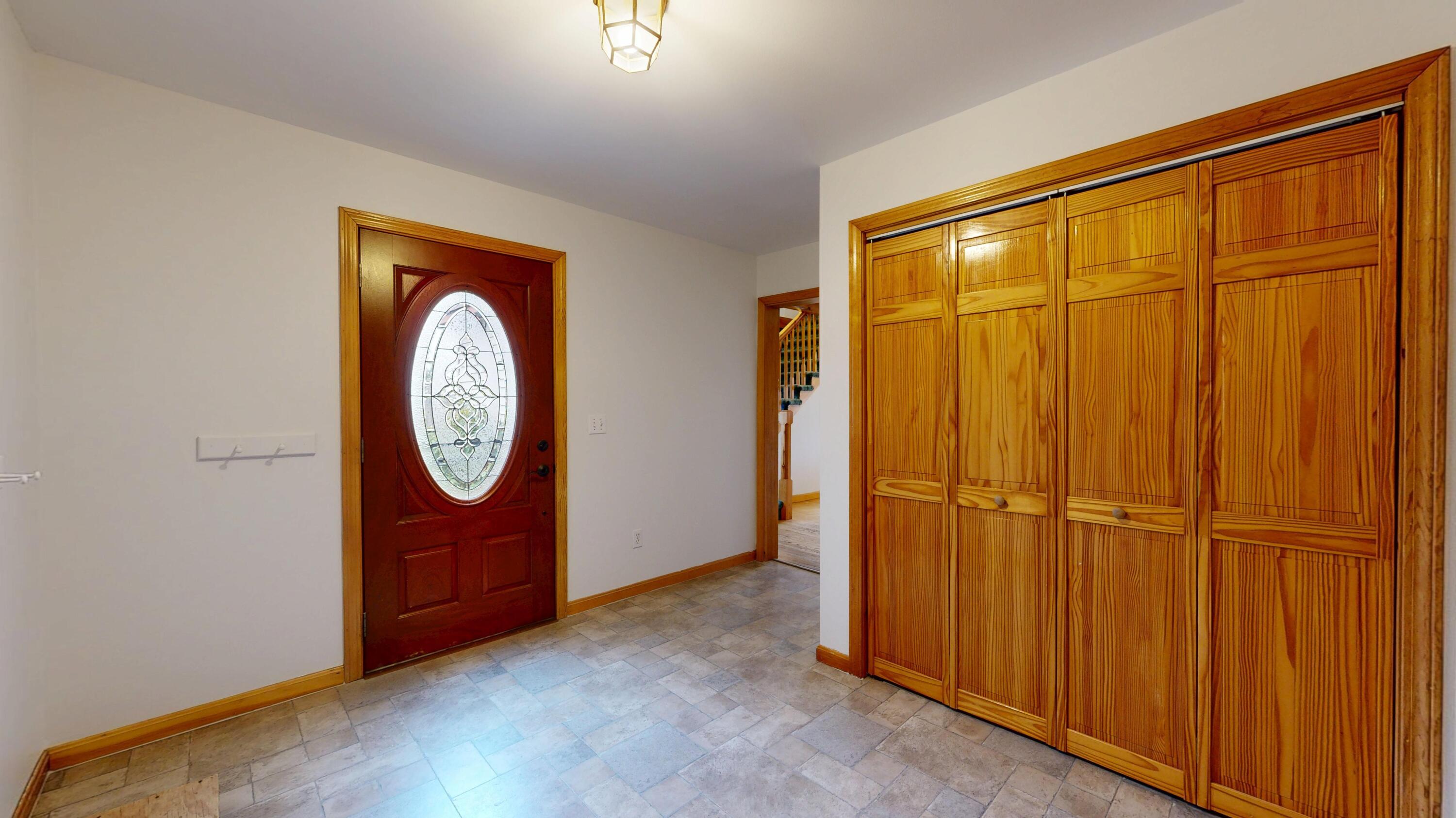 466 Middle Road Sabattus, ME 04280 - Photo 6 of 52 466-Middle-Road-11262025_090357