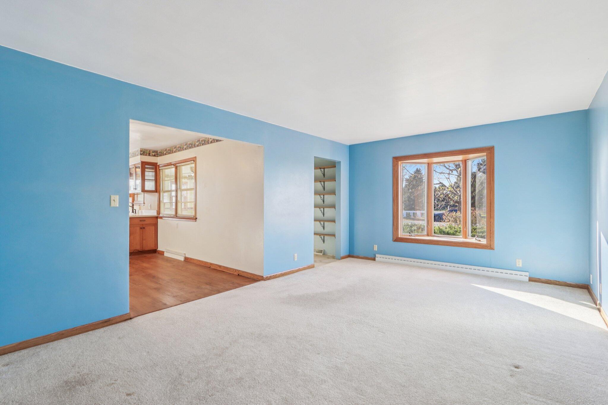 N8688 N Road Ixonia, WI 53036 - Photo 13 of 29 Main Level