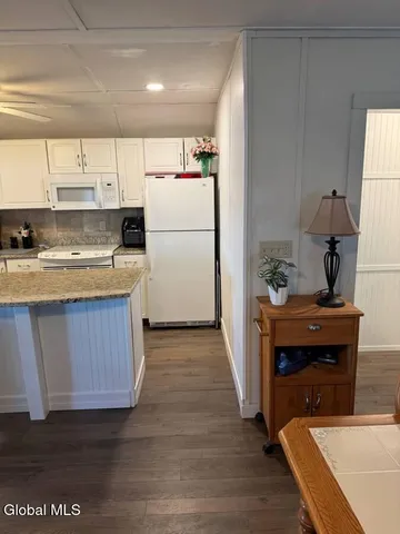 $695,000 | 86 Riley Cove Road, Malta, NY 12020