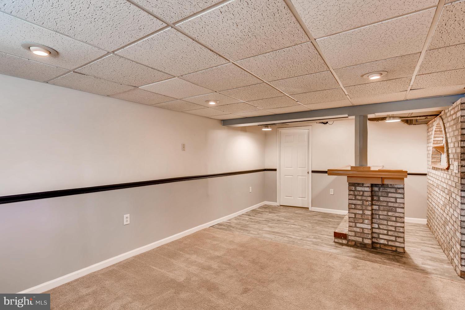8546 Water Oak Road Baltimore, MD 21234 - Photo 21 of 28 a view of an empty room