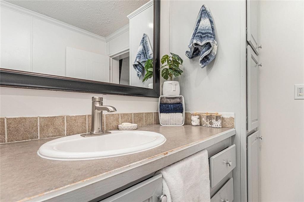 1132 Hall Memorial Road Northwest Resaca, GA 30735 - Photo 21 of 34