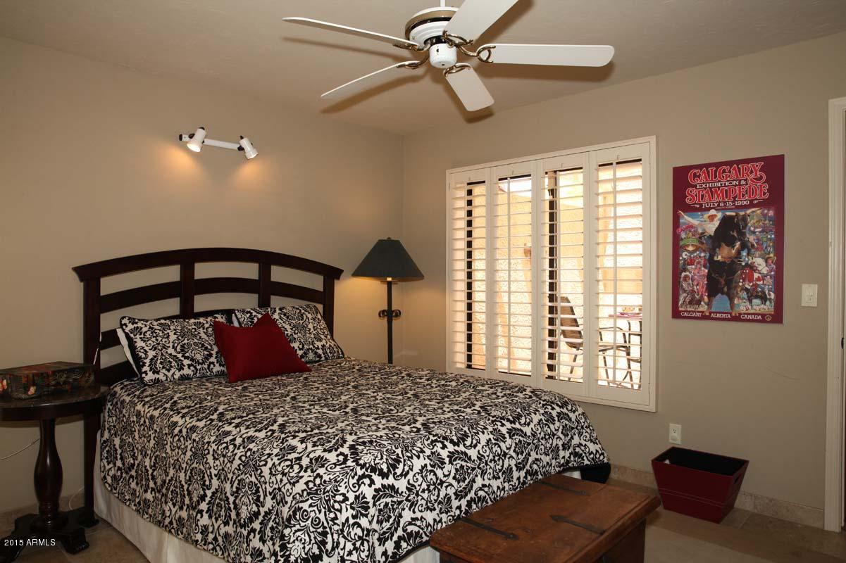 7249 East Maverick Road Scottsdale, AZ 85258 - Photo 21 of 26 Bedroom 2