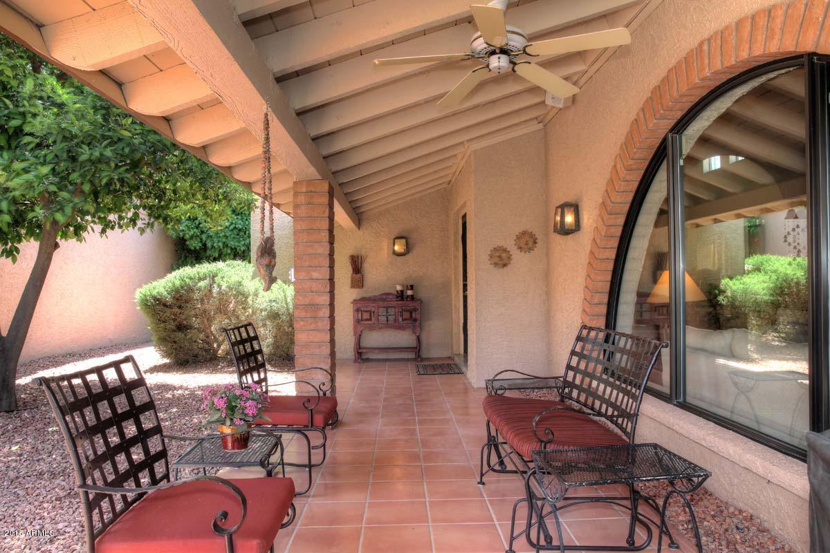 7249 East Maverick Road Scottsdale, AZ 85258 - Photo 6 of 26 Front Porch