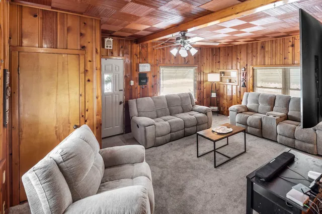 $169,987 | 411 East 5th Street, Momence, IL 60954