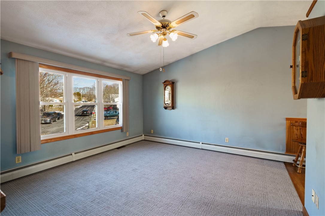 25 Francis Street Coventry, RI 02816 - Photo 5 of 28