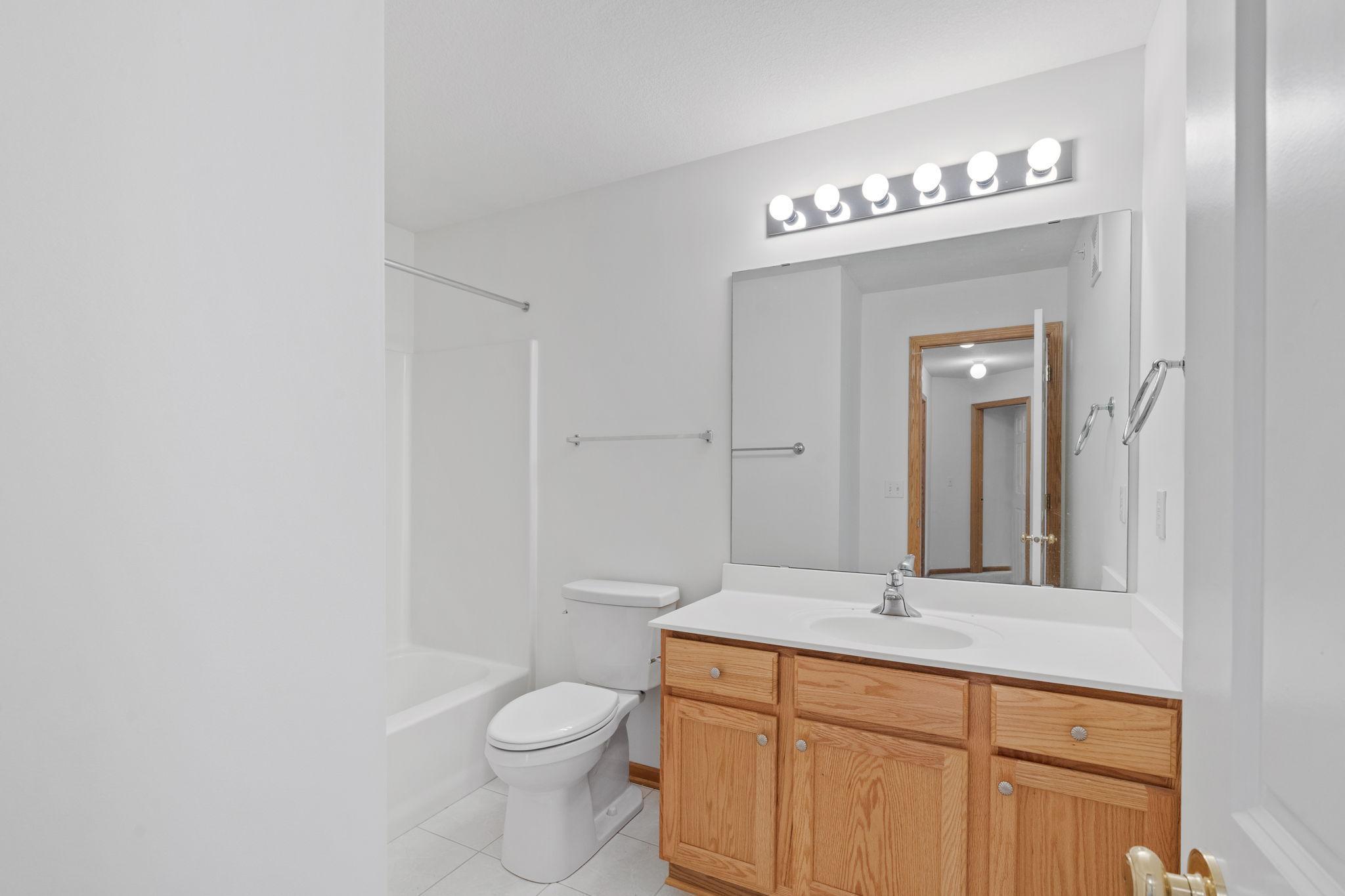 8202 Golden Valley Road Golden Valley, MN 55427 - Photo 12 of 32 Gallery Image 12