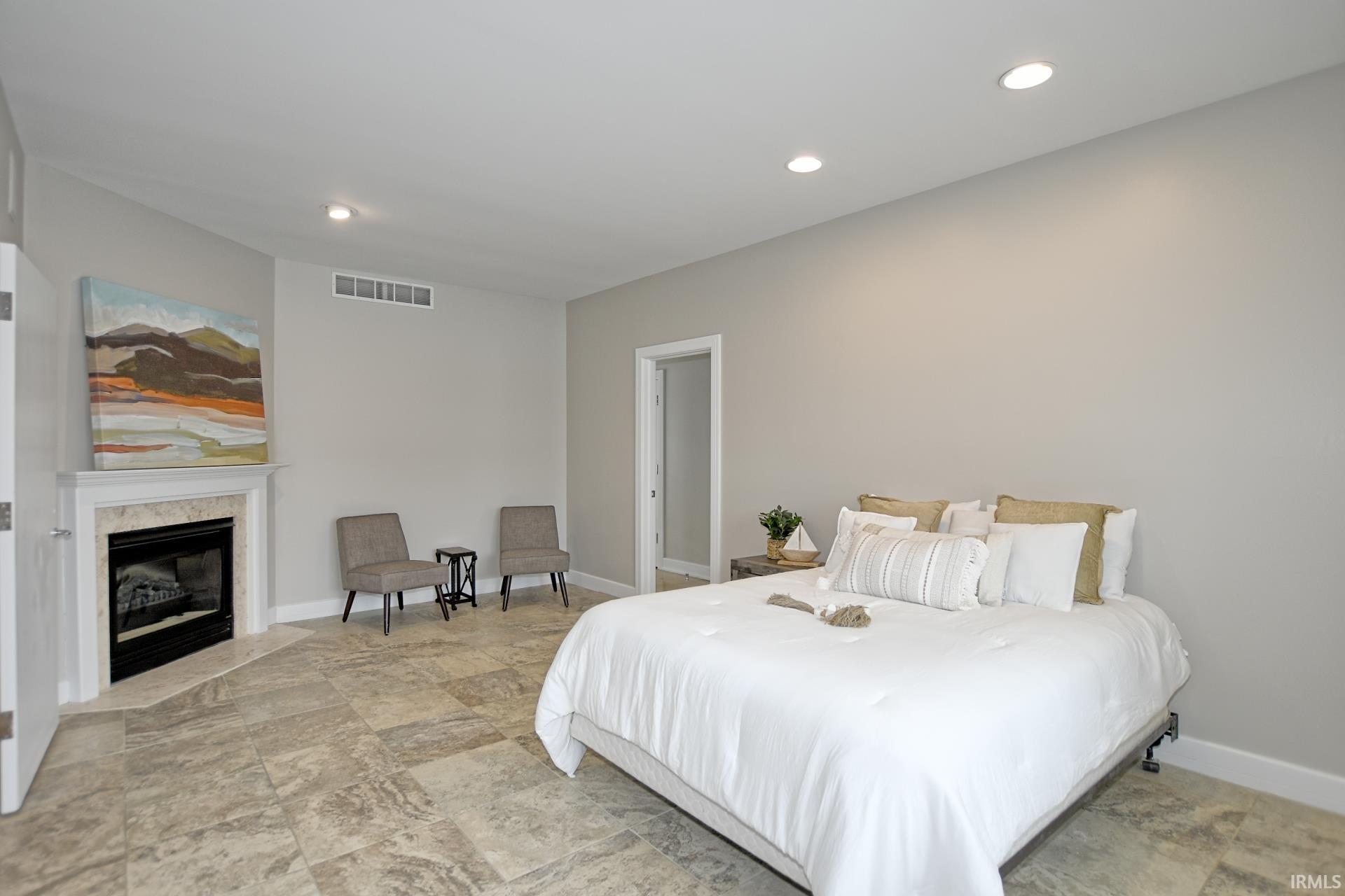 2433 Lakeridge Drive Newburgh, IN 47630 - Photo 17 of 33