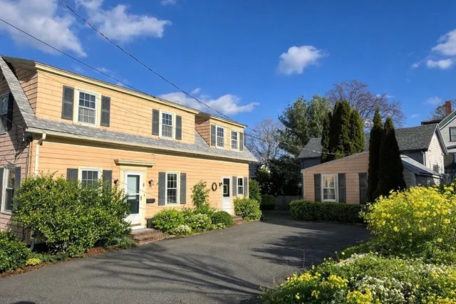 $825,000 | 1 Charte Court, Rockport, MA 01966