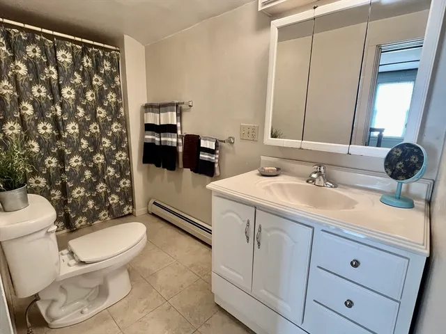 $825,000 | 1 Charte Court, Rockport, MA 01966