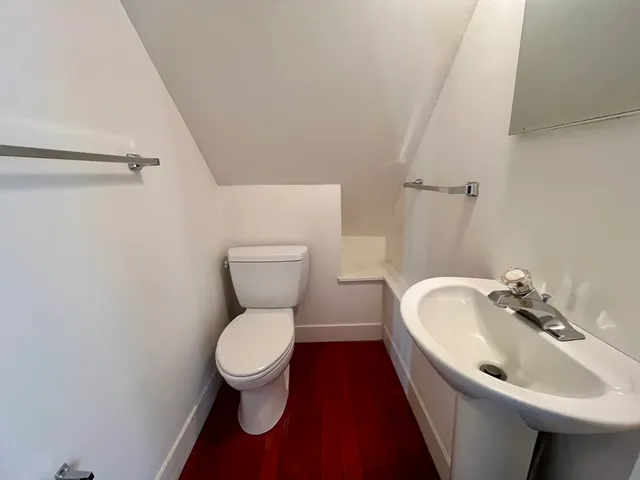 $825,000 | 1 Charte Court, Rockport, MA 01966