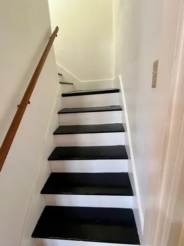 $825,000 | 1 Charte Court, Rockport, MA 01966