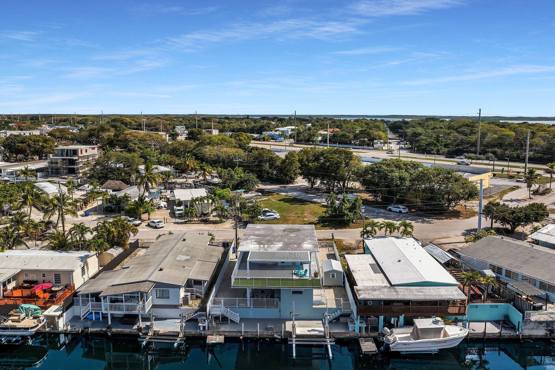 1007 Hialeah Lane Key Largo, FL 33037 - Photo 39 of 41 an aerial view of a building with outdoor space