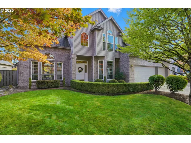 $1,025,000 | 11060 Southwest Byrom Terrace, Tualatin, OR 97062