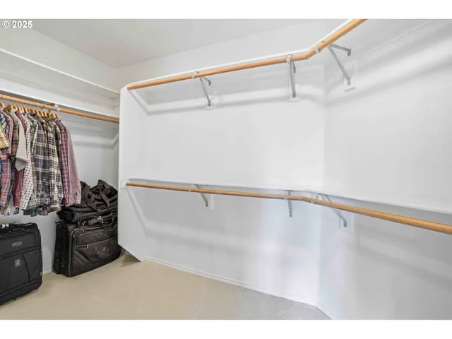 $1,025,000 | 11060 Southwest Byrom Terrace, Tualatin, OR 97062