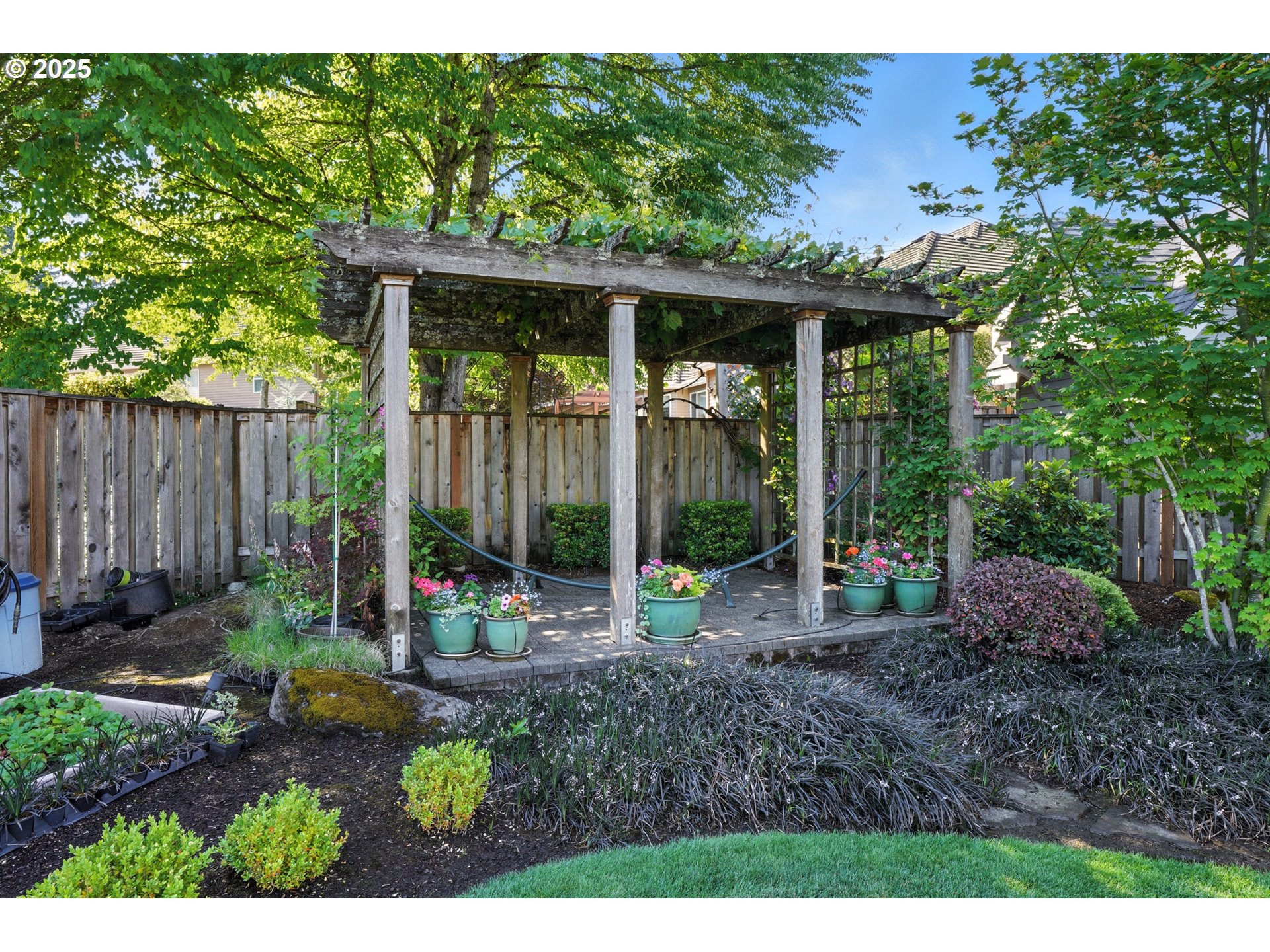11060 Southwest Byrom Terrace Tualatin, OR 97062 - Photo 37 of 48