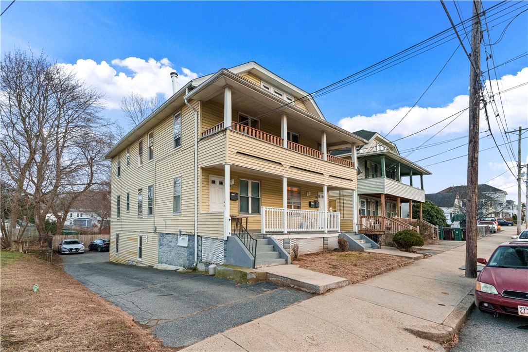 606 Providence Street Woonsocket, RI 02895 - Photo 11 of 14