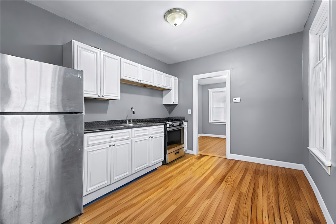 606 Providence Street Woonsocket, RI 02895 - Photo 4 of 14