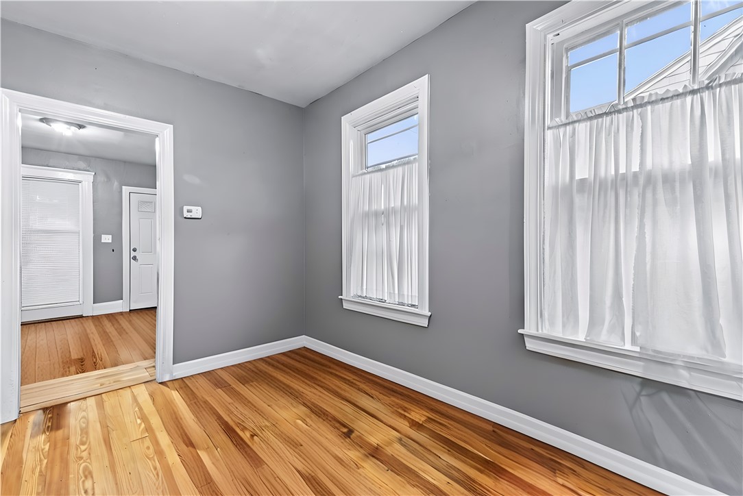 606 Providence Street Woonsocket, RI 02895 - Photo 5 of 14