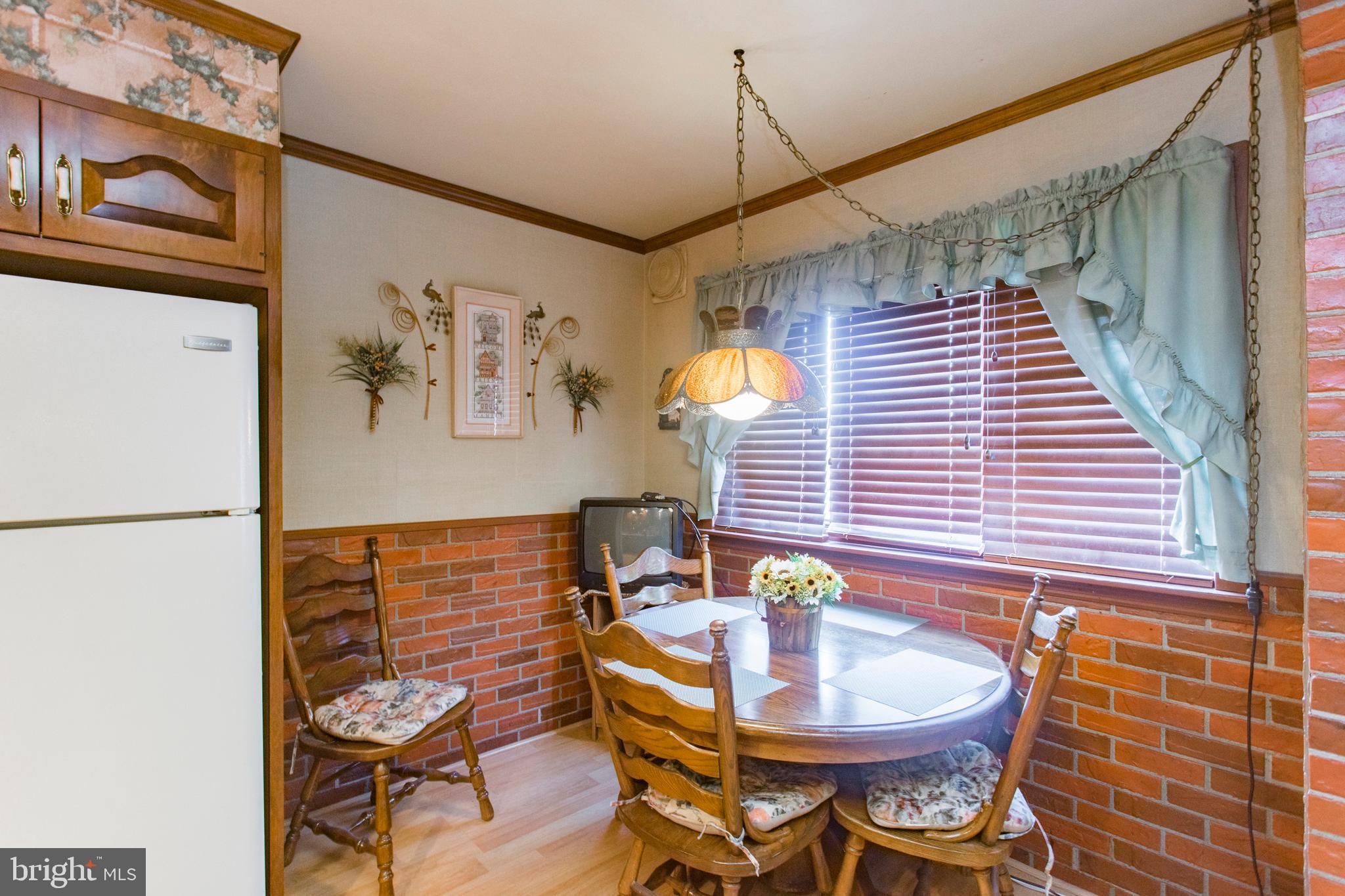 12709 Minden Road Philadelphia, PA 19154 - Photo 14 of 39