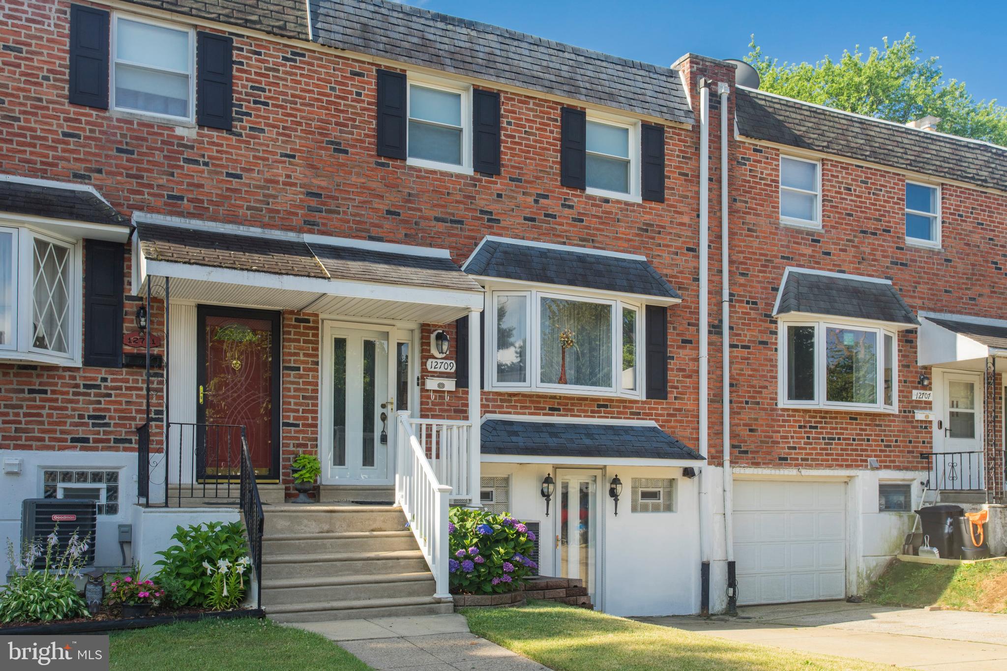 12709 Minden Road Philadelphia, PA 19154 - Photo 3 of 39
