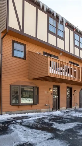 $450,000 | 37 Scotty Hollow Drive, Unit B, Chelmsford, MA 01863