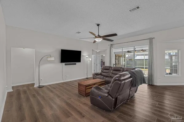 $489,900 | 3913 India Cove, Gulf Breeze, FL 32563