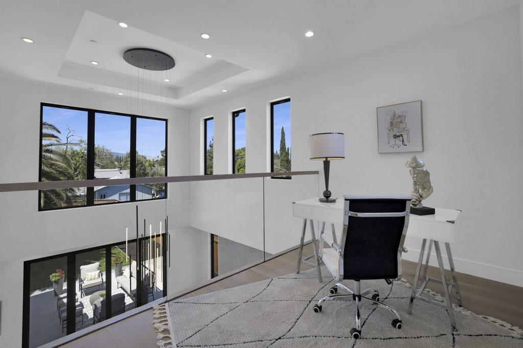 729 Filbert Avenue Campbell, CA 95008 - Photo 33 of 56 a view of a interior of the room