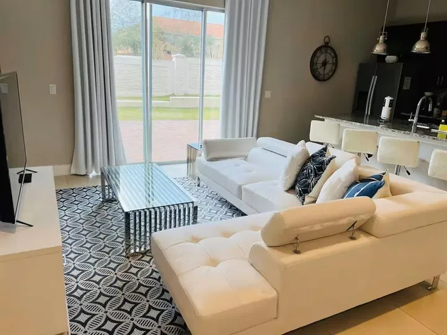 $3,950 | 2628 Sunrise Shores Drive, Kissimmee, FL 34747