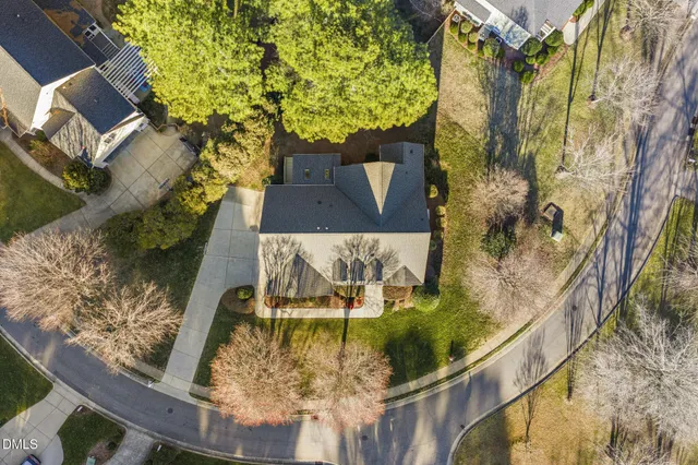 $985,000 | 104 Dairy Glen Road, Chapel Hill, NC 27516