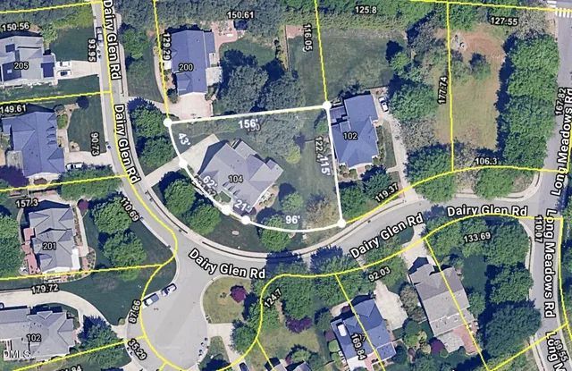 $985,000 | 104 Dairy Glen Road, Chapel Hill, NC 27516