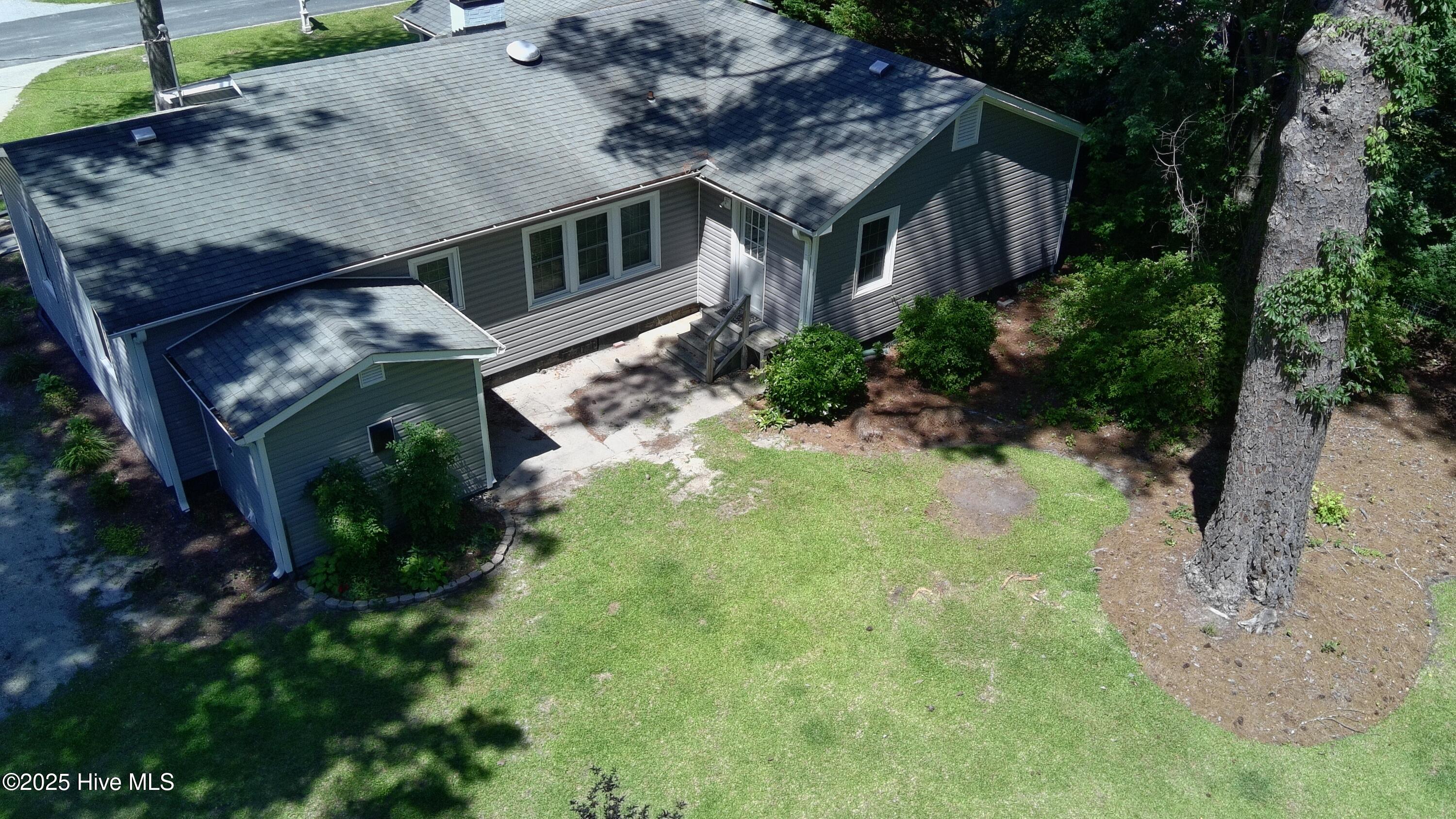 1700 Green Springs Road New Bern, NC 28560 - Photo 3 of 42 1700 Green Spring (14)