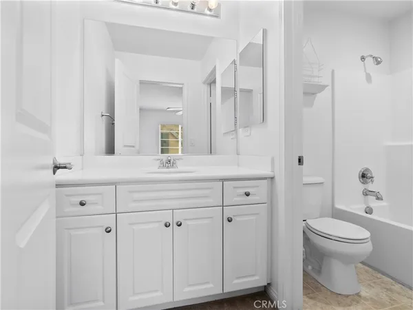 $537,000 | 28448 Mirabelle Lane, Saugus, CA 91350