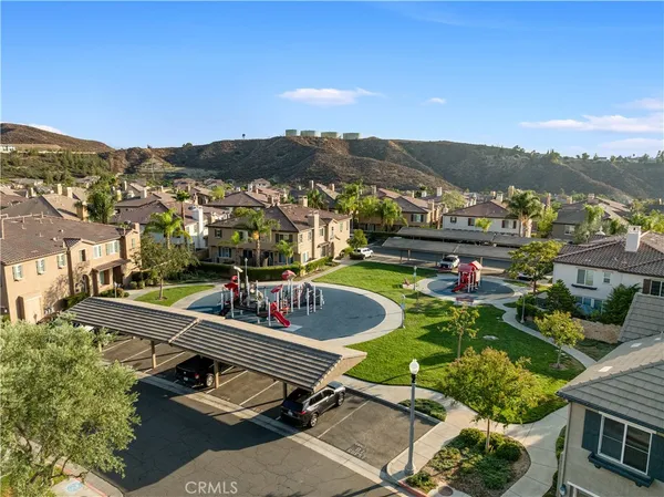 $537,000 | 28448 Mirabelle Lane, Saugus, CA 91350