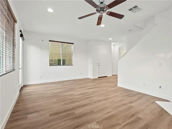 $537,000 | 28448 Mirabelle Lane, Saugus, CA 91350