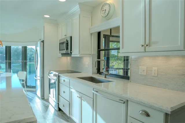 $750,000 | 17081 Waterbend Drive, Unit 227, Jupiter, FL 33477