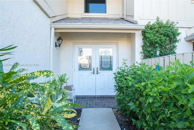 $750,000 | 17081 Waterbend Drive, Unit 227, Jupiter, FL 33477